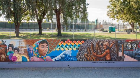 capital city of los angeles|The culture that defines Los Angeles .